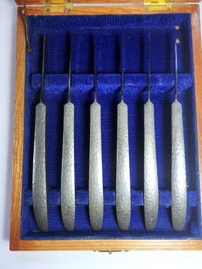 MCM Japanese Hand‑Hammered Steak Knives Set of 6 in Oak Case